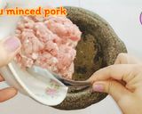 รูปขั้นตอนการทำที่ 3 ของ ขนมปังหน้าหมู