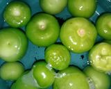 Foto del paso 1 de la receta: Longaniza en salsa con nopales