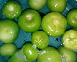 Foto del paso 1 de la receta: Longaniza en salsa con nopales