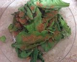 A picture of step 1 of Palak Pakora.