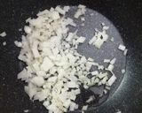 Paradicsomos-cukkinis csirkeragu recept fázis 1 fotója