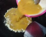 Foto langkah ke 5 dari resep 93. Telur Dadar Bumbu Uleg.