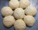 Foto langkah ke 5 dari resep Roti Sobek Coklat Lumer.