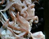 A picture of step 1 of Squid heads in coconut gravy.