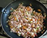 Foto del paso 3 de la receta Calabacín redondo relleno de carne y verduras