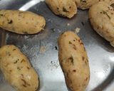 A picture of step 9 of Crispy Semolina Potato Chop.