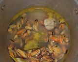 Foto langkah ke 1 dari resep 52.) Tumis Kerang Ala Warteg.