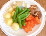Hình bước làm 1 của món Rau củ kho lạt (kho chay)
