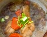 รูปขั้นตอนการทำที่ 4 ของ ไก่ตุ๋นเห็ดหอม