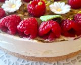 Foto del passaggio 6 della ricetta Cheesecake Lamponi e Pistacchio