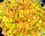 A picture of step 4 of Capsicum Tomato Curd Sabzi.