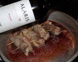 Foto del paso 9 de la receta Saltimboca rellenos con jamón crudo y hojas de salvia en reducción de vino tinto
