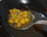 A picture of step 3 of Tasty crunchy peanuts.