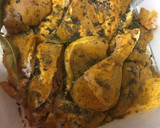 Foto del paso 4 de la receta: Pollo al horno con patatas con aliño árabe