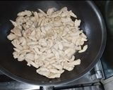 A picture of step 3 of Chicken Jalfrezi.