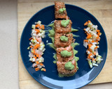 Foto del paso 10 de la receta: Tataki de salmón acompañado de salsa de aguacate y encurtidos