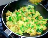 A picture of step 4 of Aloo Chop.