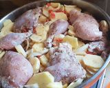 صورة لخطوة 6 من وصفة صينيه بَطاطا 🥔 مع الدَجاجْ 🍗
