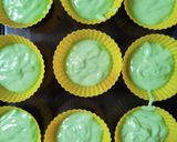 Foto langkah ke 3 dari resep Bolu Kering Jadul Pandan.
