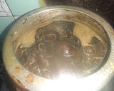 A picture of step 11 of Black chicken masala.