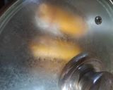Foto langkah ke 3 dari resep Egg Chiken Roll (#24).