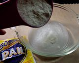 Foto del paso 2 de la receta: Arepas saborizadas con fiambre