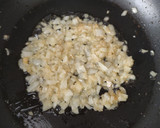 Foto del paso 3 de la receta: Pollo al curry con arroz (sin leche de coco)