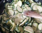 Une image de l'étape 3 de Gratin de courgettes au chèvre.