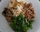 Foto langkah ke 4 dari resep Bubur Ayam Rumahan.