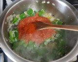 Foto del paso 6 de la receta: Arroz con judías y gambas
