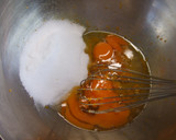 Foto del paso 1 de la receta: Budín de nueces con naranja