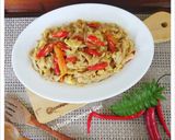 Foto langkah ke 7 dari resep Tumis Jamur Tiram Orak Arik Telur.