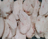 Foto del paso 3 de la receta: Pechuga de Pollo Escalfada, crema de Verduras y Caldo (3 platos en 1)