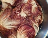 Une image de l'étape 1 de Chicorée farcie à la sauce tomate.