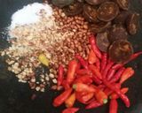 Foto langkah ke 3 dari resep R u j a k b u a h s e g a r.