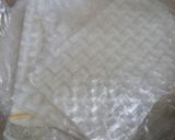 Hình bước làm 1 của món Bánh tráng kẹp chả cá