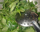 A picture of step 3 of Arai keerai kadayal.