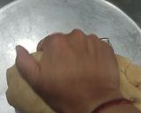A picture of step 2 of Lilva Kachori ગુજરાતી લીલવા કચોરી લીલી તુવેરની કચોરી.