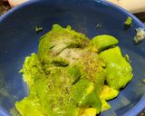 Foto del paso 3 de la receta: Torre de pionono pollo y palta