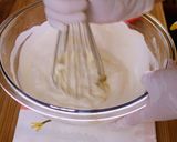 A picture of step 6 of No-Bake Strawberry Cheesecake.