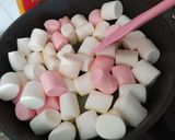Hình bước làm 4 của món Nougat (kẹo hạnh phúc)