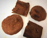 Foto del paso 6 de la receta: Galletitas de avena y chocolate crocantes al microondas sin harina en 3 minutos. (Chocolinas saludables😝)