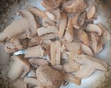 عکس مرحله 2 از دستور سمبوسه قارچ و سیب زمینی✨
