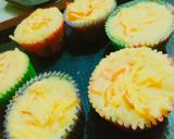 A picture of step 6 of Super soft apple vanilla muffins.