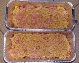 Foto langkah ke 6 dari resep Indomie burger with fishroll #Kookpaderjabodetabek #IR_MieInstan.