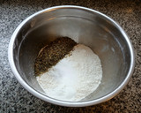 Foto del paso 2 de la receta: Crackers de orégano 💚