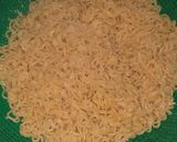 A picture of step 2 of Stir fry noodles.