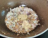 A picture of step 8 of Palak Methi Matar.