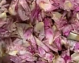 રોઝ ટી(rose tea recipe in Gujarati) રેસીપી સ્ટેપ2ફોટો