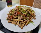 香根豆干炒肉絲的食譜步驟9照片